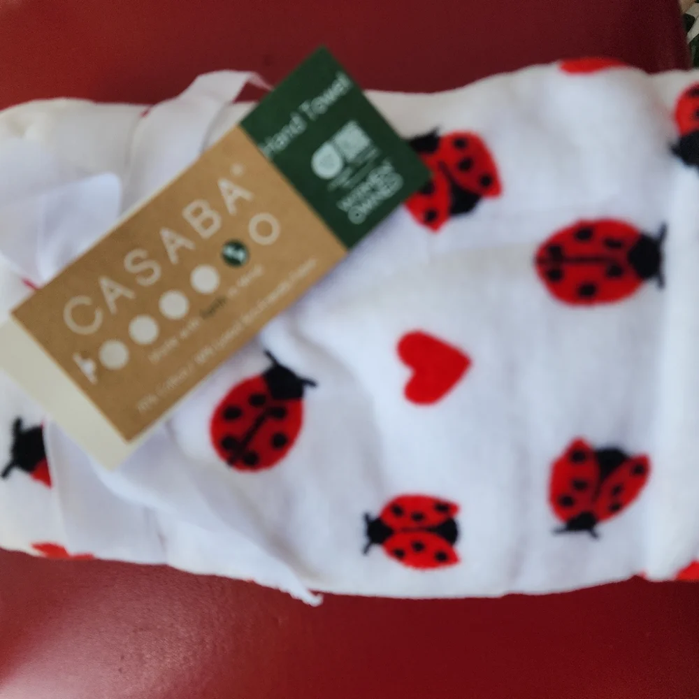NWT Adorable 🐞 🐞 Ladybug Hand towels 2 pc.